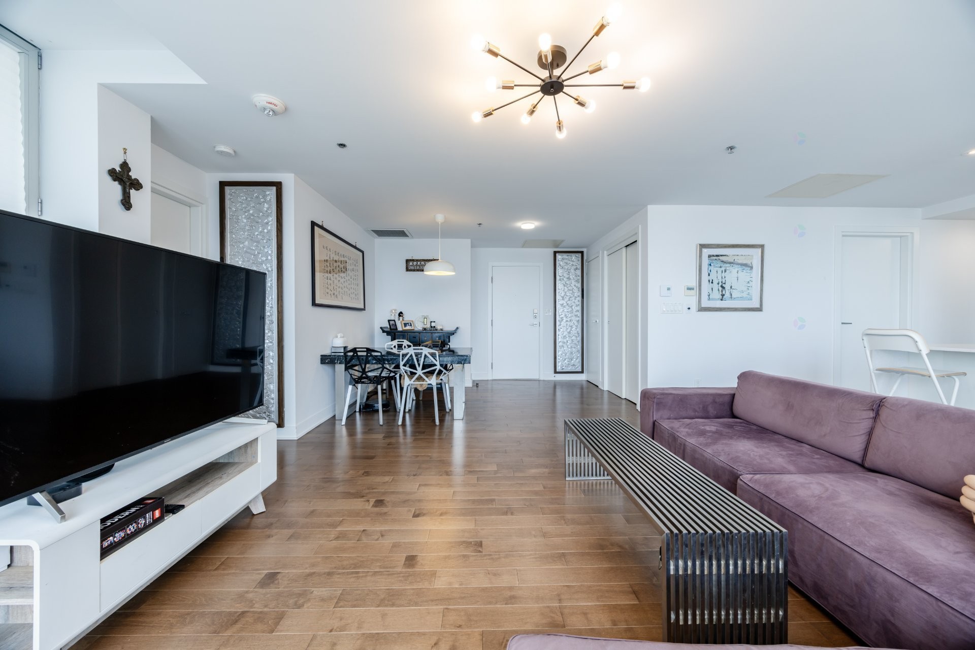 









1211


Rue Drummond

, 2405,
Montréal (Ville-Marie),




QC
H3G0B6

