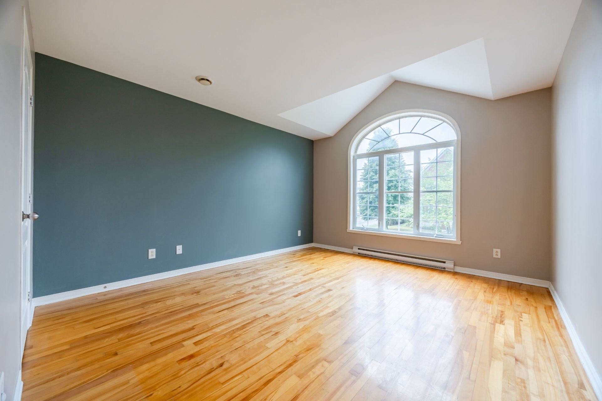 









55


Rue Picasso

,
La Prairie,




QC
J5R6M9

