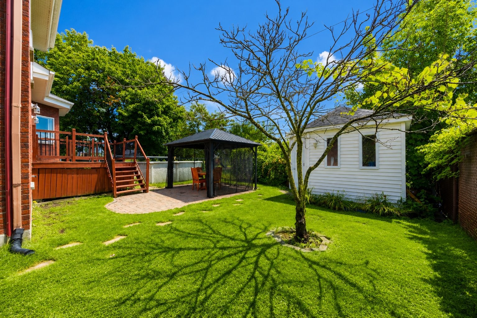 









55


Rue Picasso

,
La Prairie,




QC
J5R6M9

