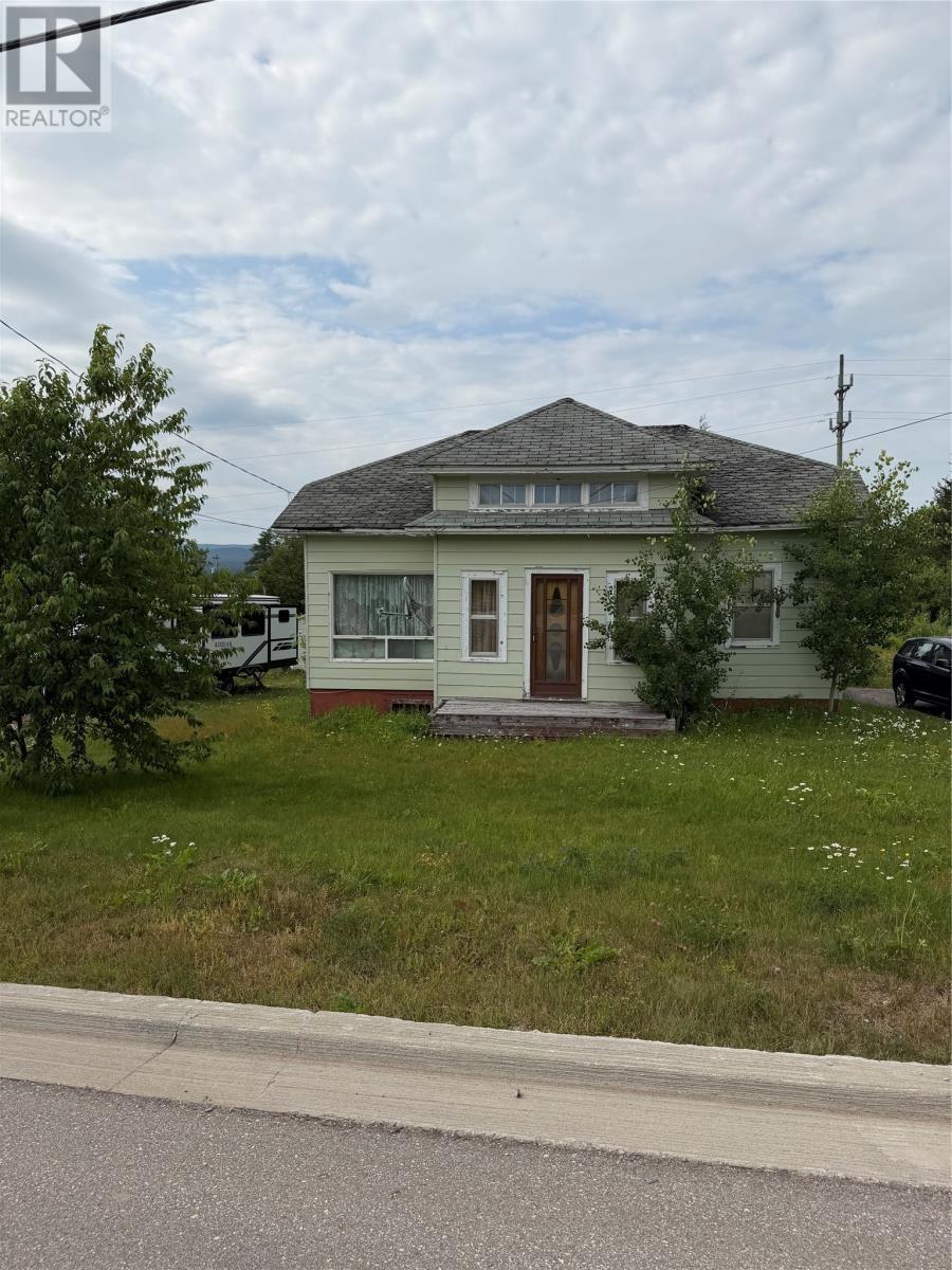 












11 Garden Road

,
Deer Lake,




Newfoundland & Labrador
A8A1L1

