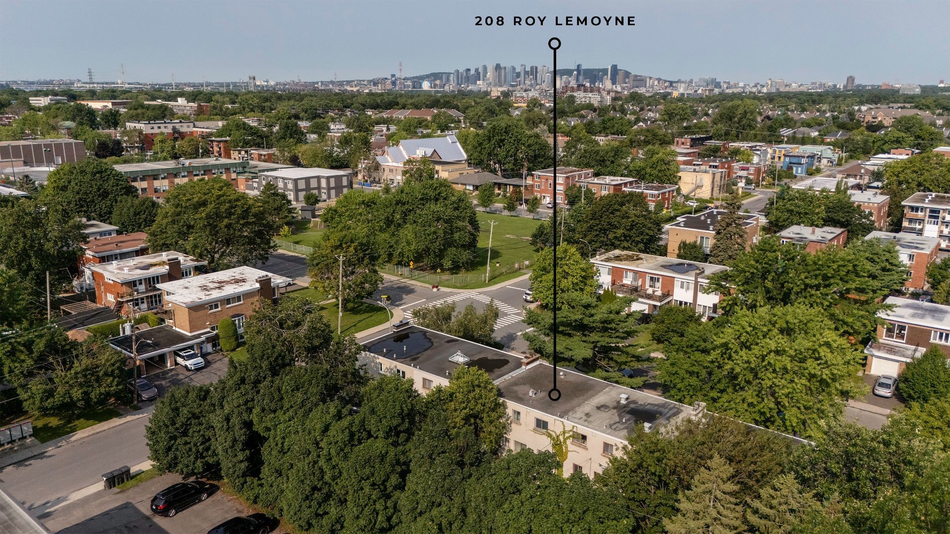 









208


Rue Roy

,
Longueuil (Le Vieux-Longueuil),




QC
J4R2J1

