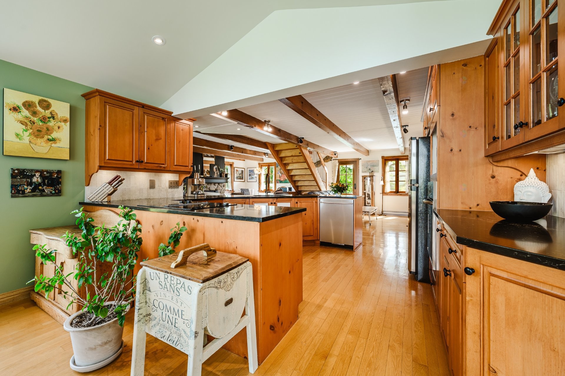 









385


Mtée du Pré-Vert

,
Beloeil,




QC
J3G0X9

