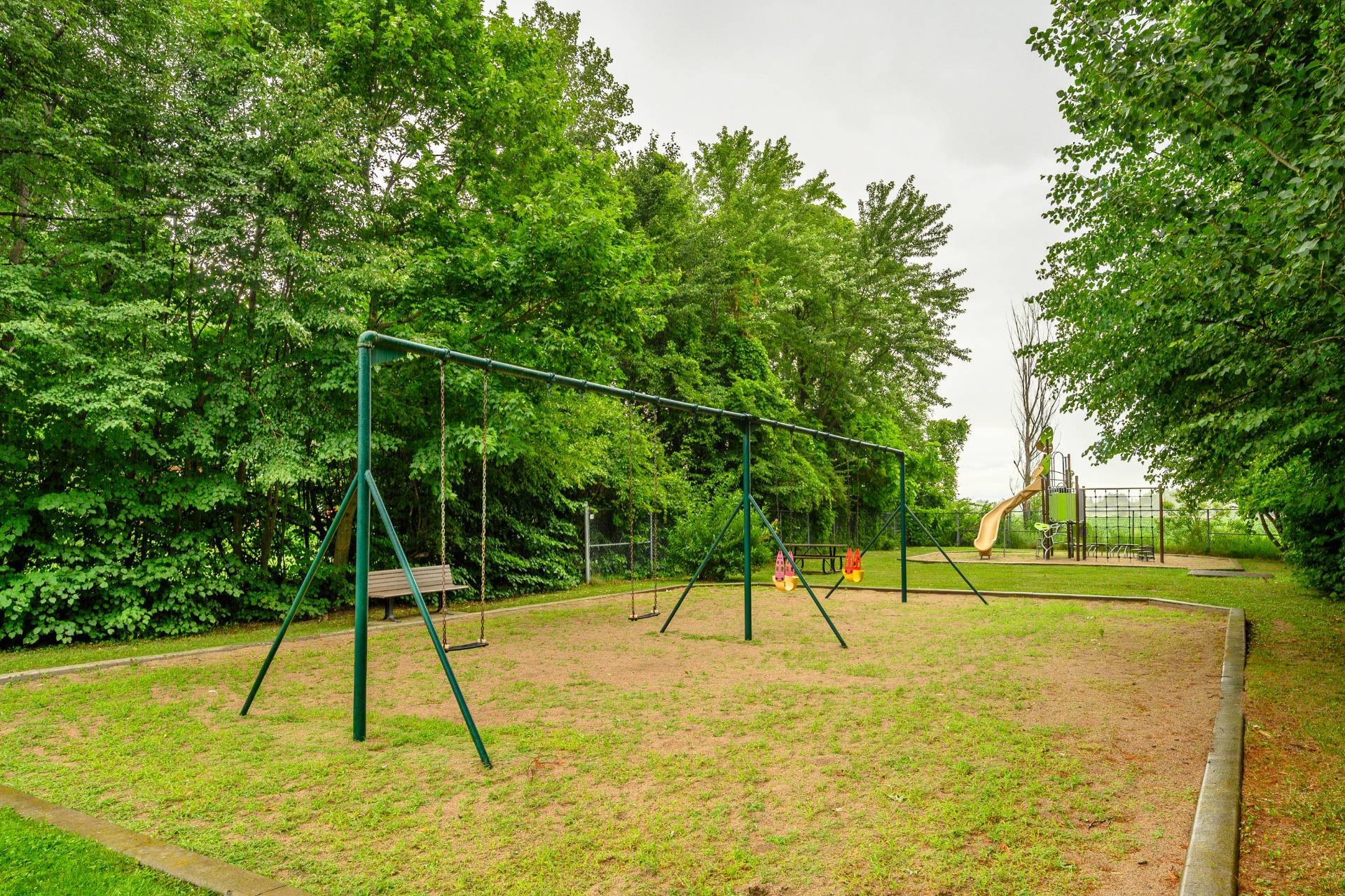 









385


Mtée du Pré-Vert

,
Beloeil,




QC
J3G0X9

