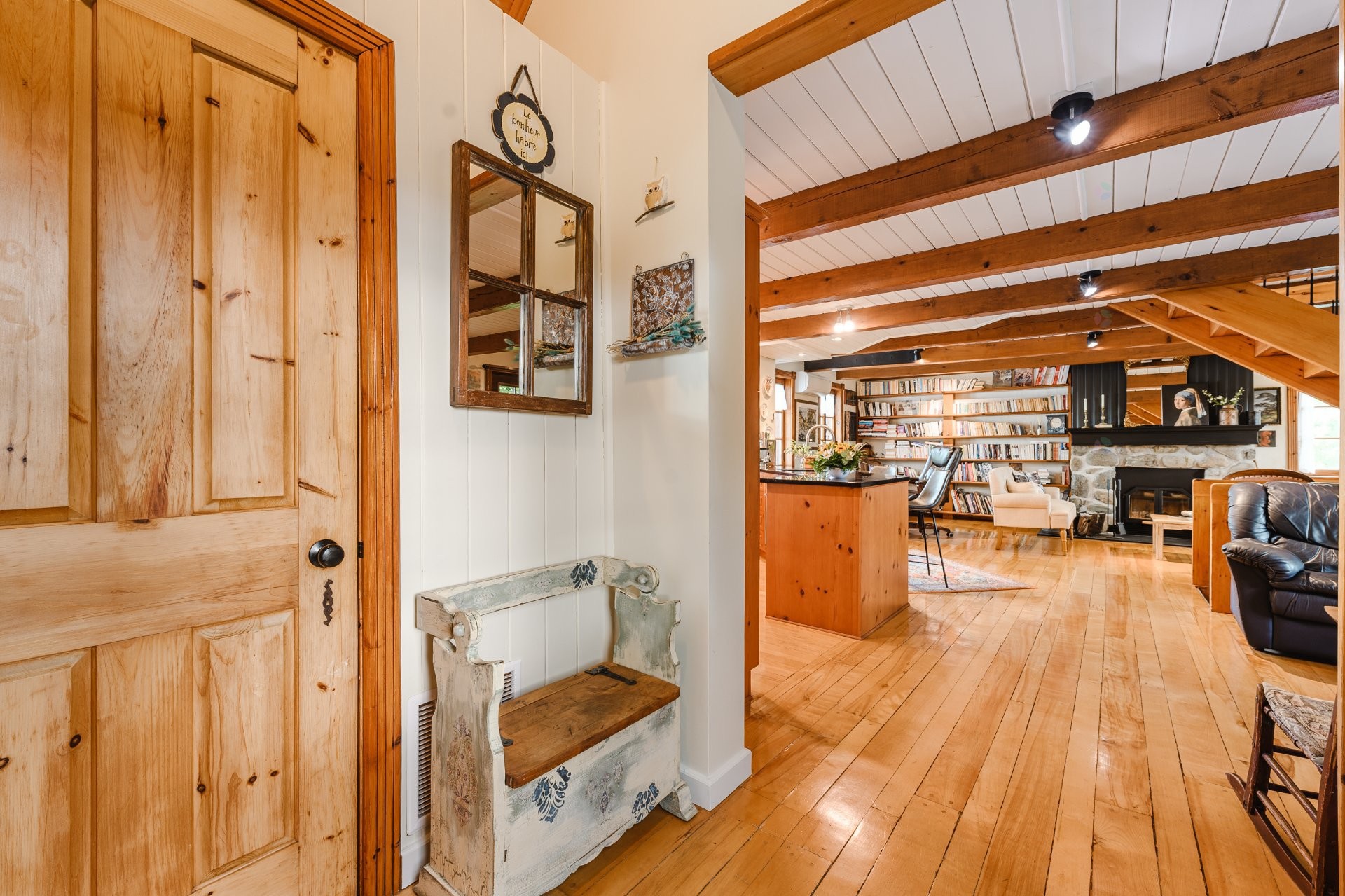 









385


Mtée du Pré-Vert

,
Beloeil,




QC
J3G0X9

