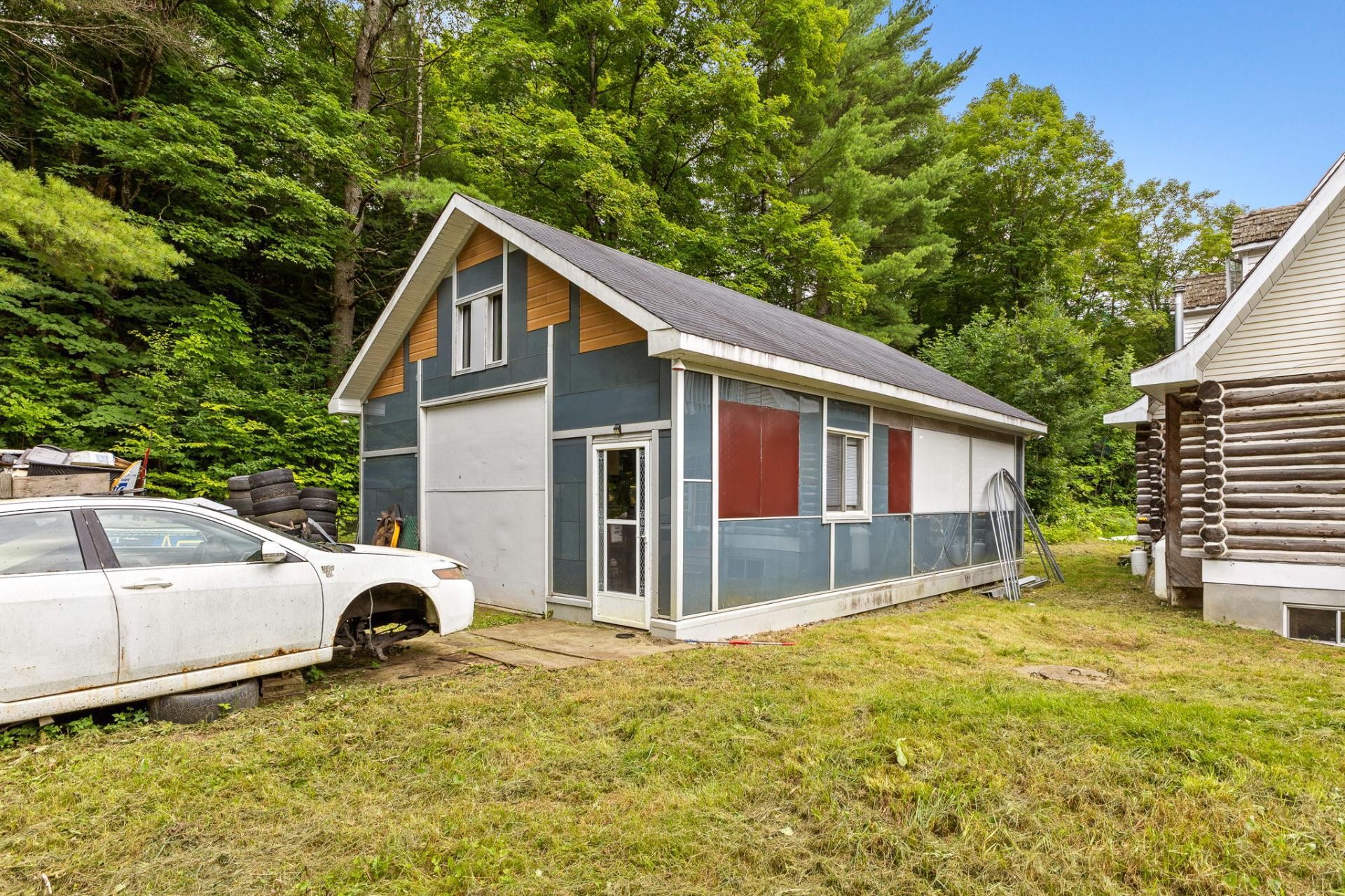 









370


Ch. St-Antoine

,
Val-des-Monts,




QC
J8N7H9

