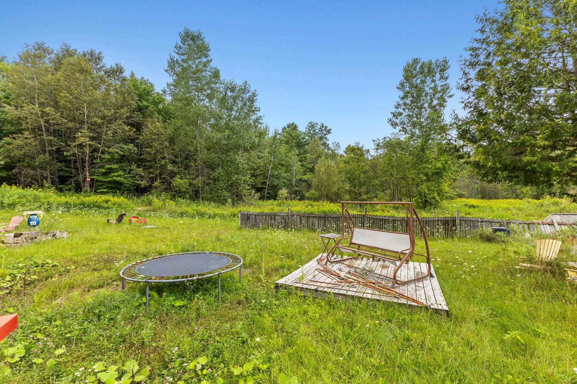 









370


Ch. St-Antoine

,
Val-des-Monts,




QC
J8N7H9

