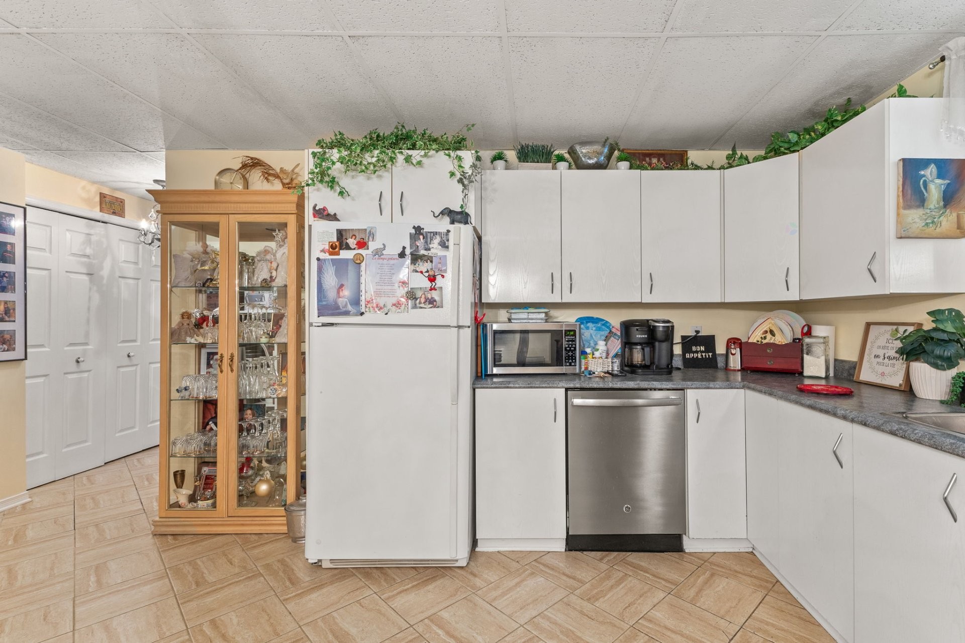 









370


Ch. St-Antoine

,
Val-des-Monts,




QC
J8N7H9

