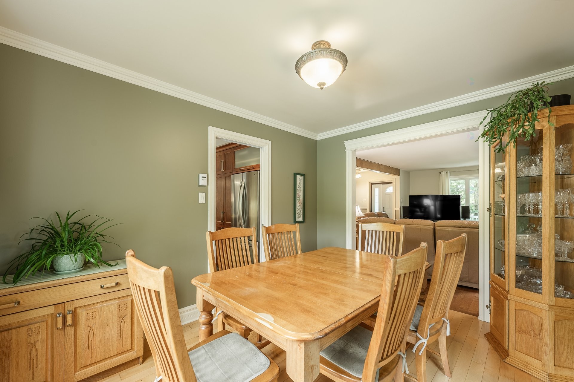 









117


Rue Jean-De Ronceray

,
Carignan,




QC
J3L6L8

