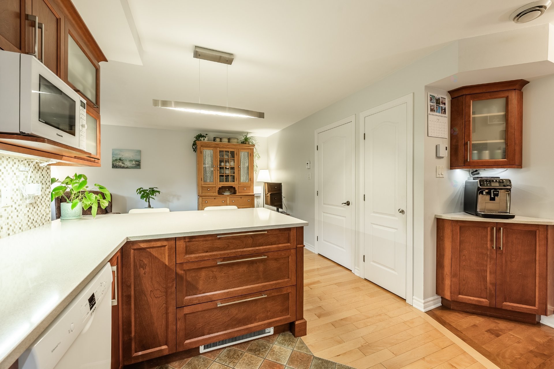 









117


Rue Jean-De Ronceray

,
Carignan,




QC
J3L6L8

