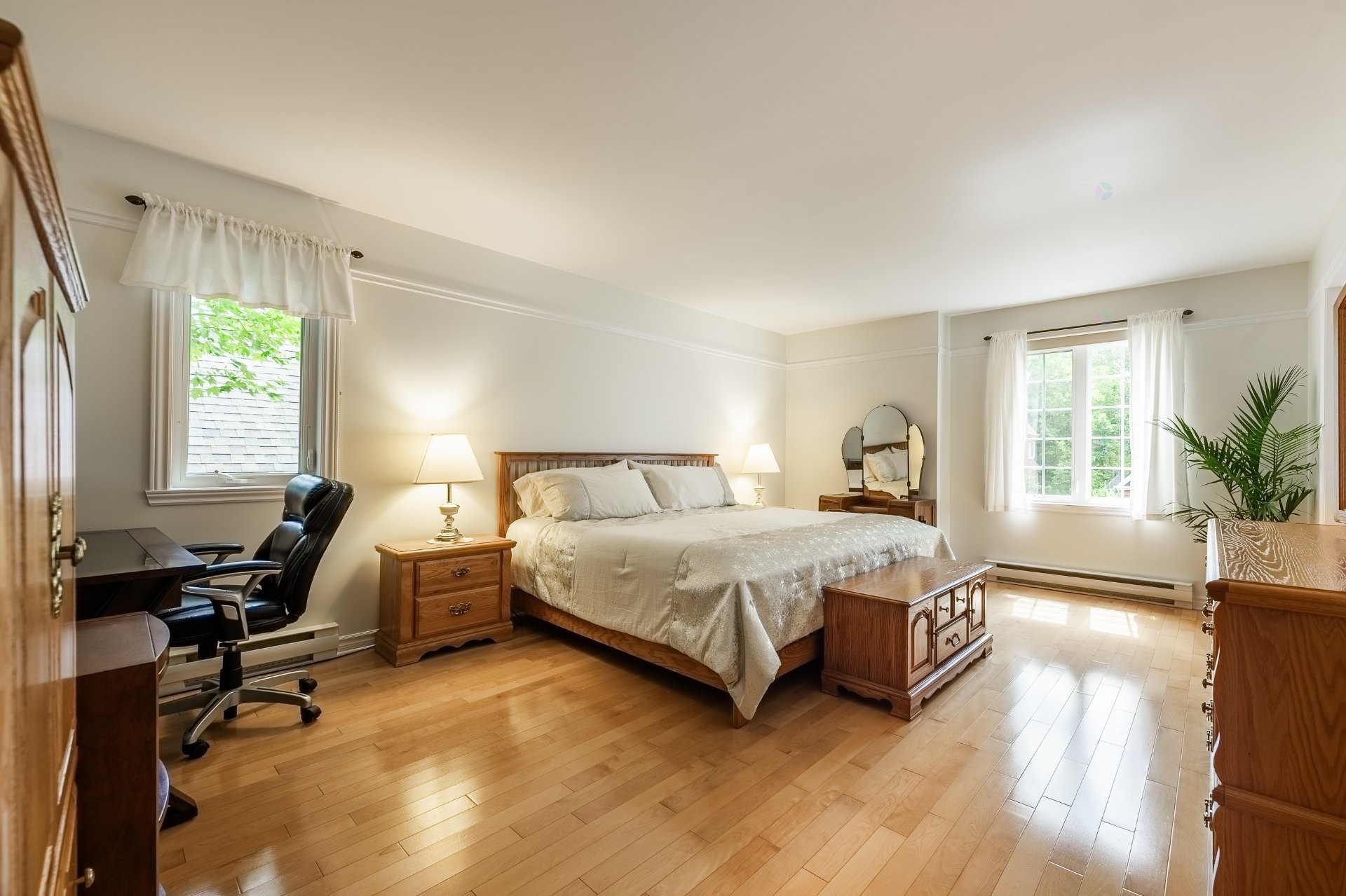 









117


Rue Jean-De Ronceray

,
Carignan,




QC
J3L6L8


