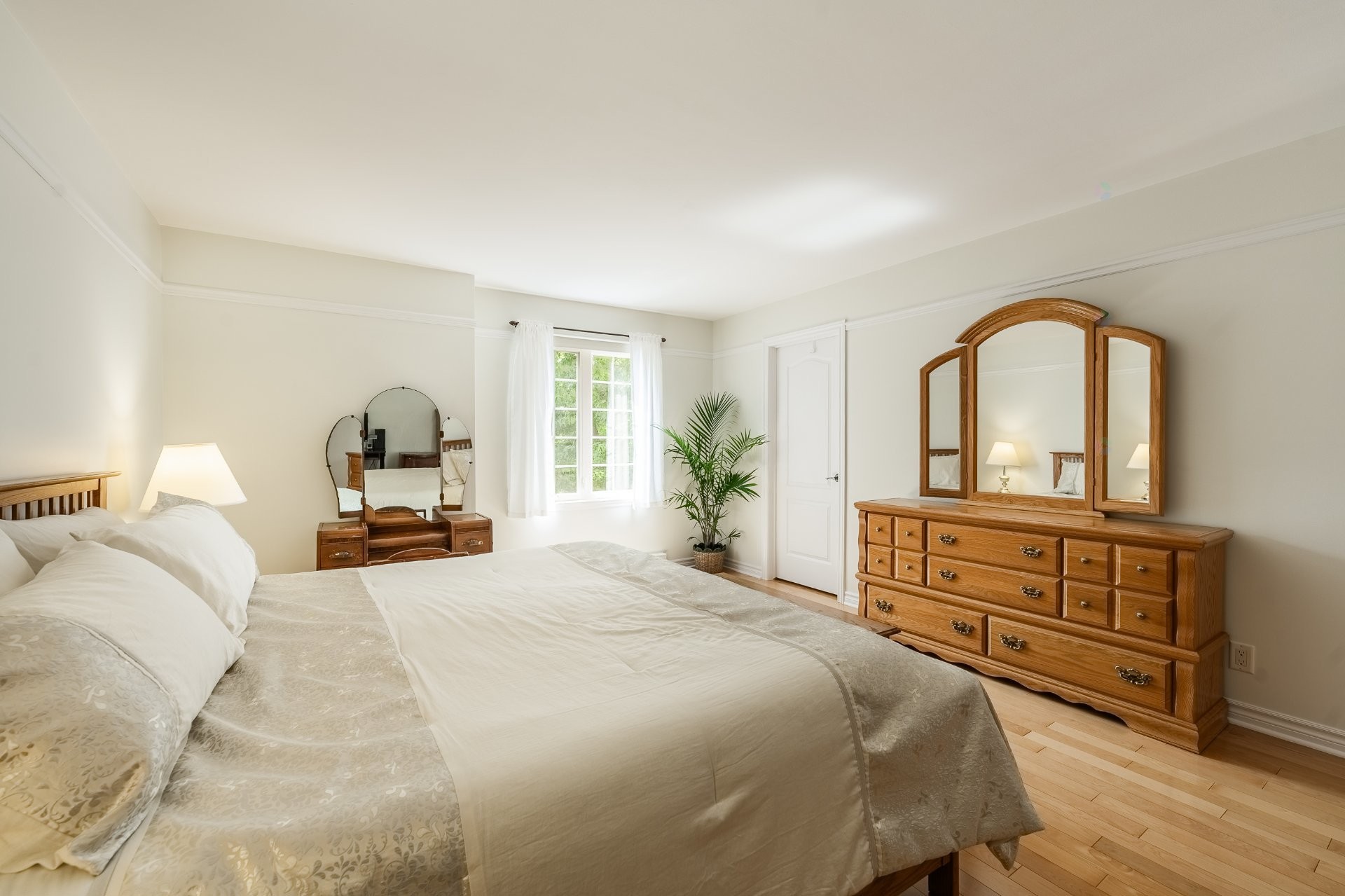 









117


Rue Jean-De Ronceray

,
Carignan,




QC
J3L6L8

