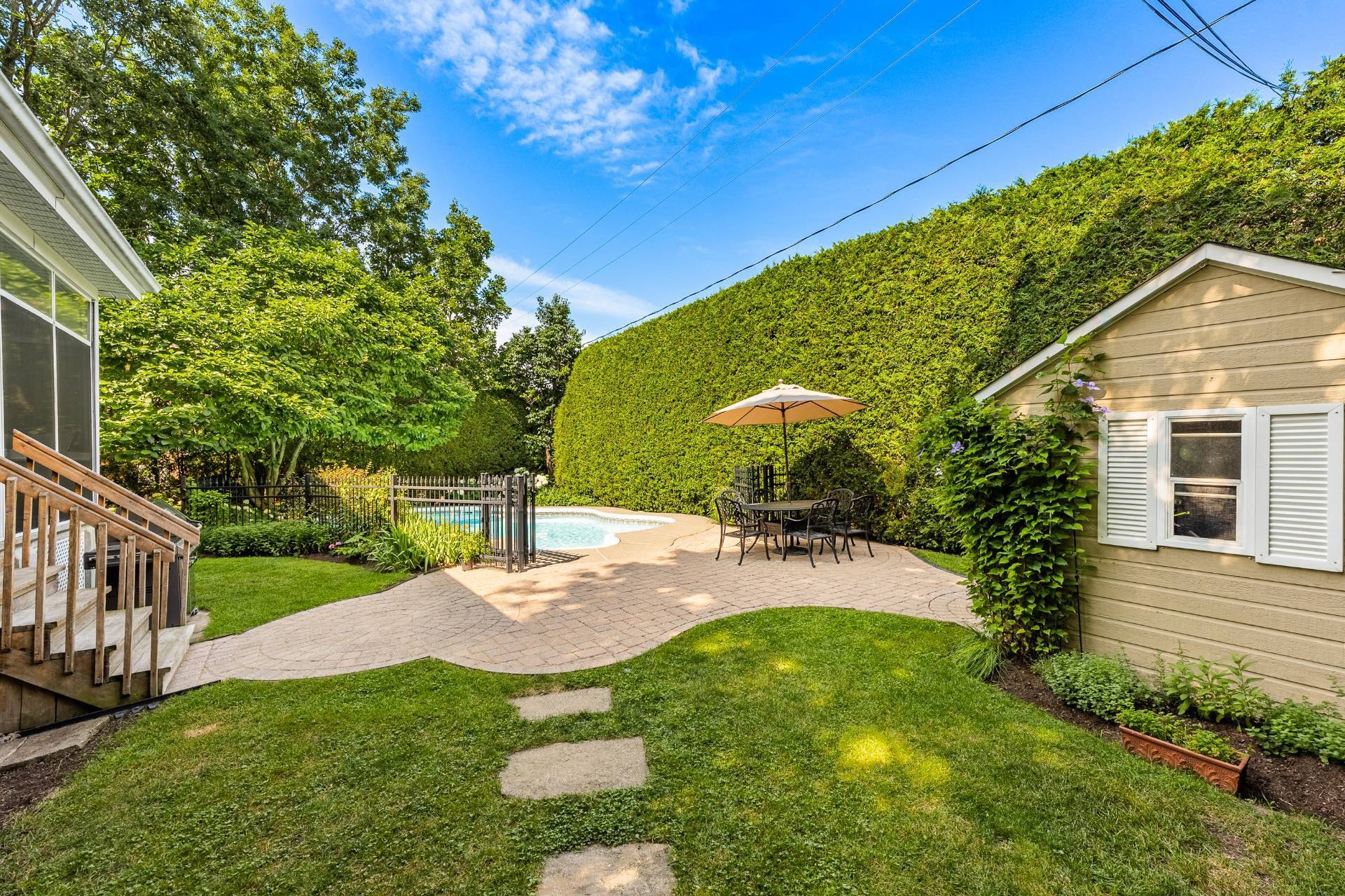 









117


Rue Jean-De Ronceray

,
Carignan,




QC
J3L6L8

