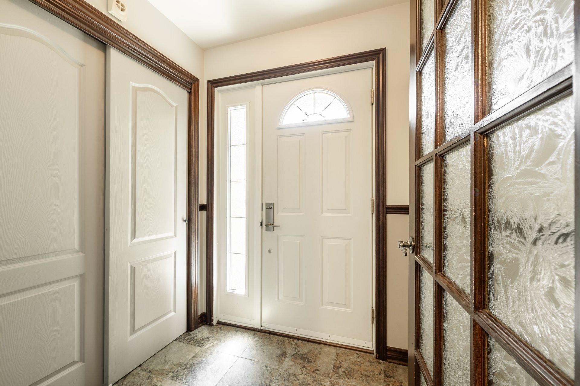 









117


Rue Jean-De Ronceray

,
Carignan,




QC
J3L6L8

