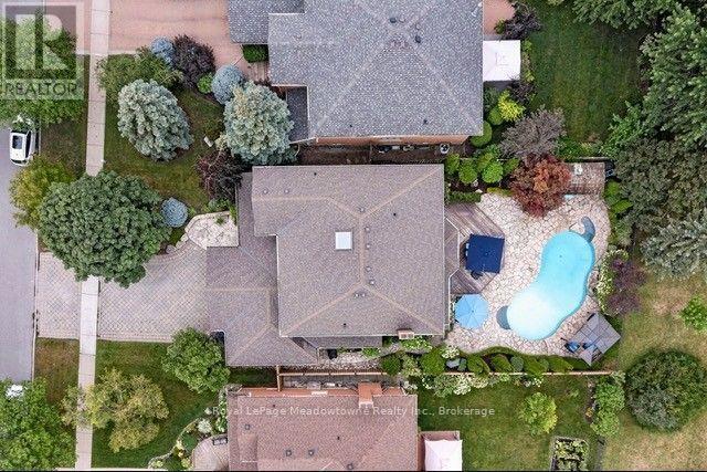 












246 FIFTH AVENUE

,
Vaughan (East Woodbridge),




Ontario
L4L7A3

