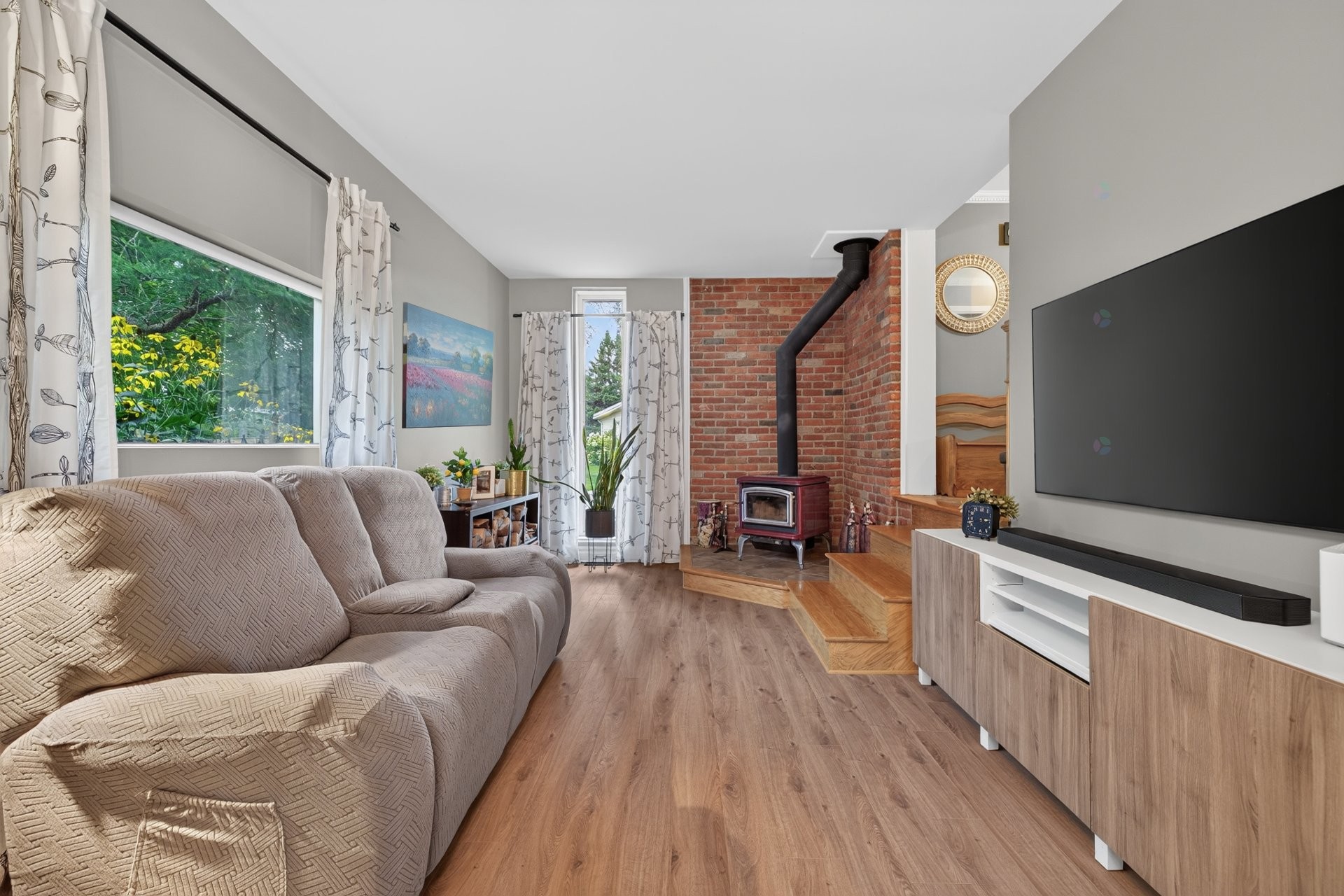 









49


Rue De Léry

,
Boucherville,




QC
J4B4K9

