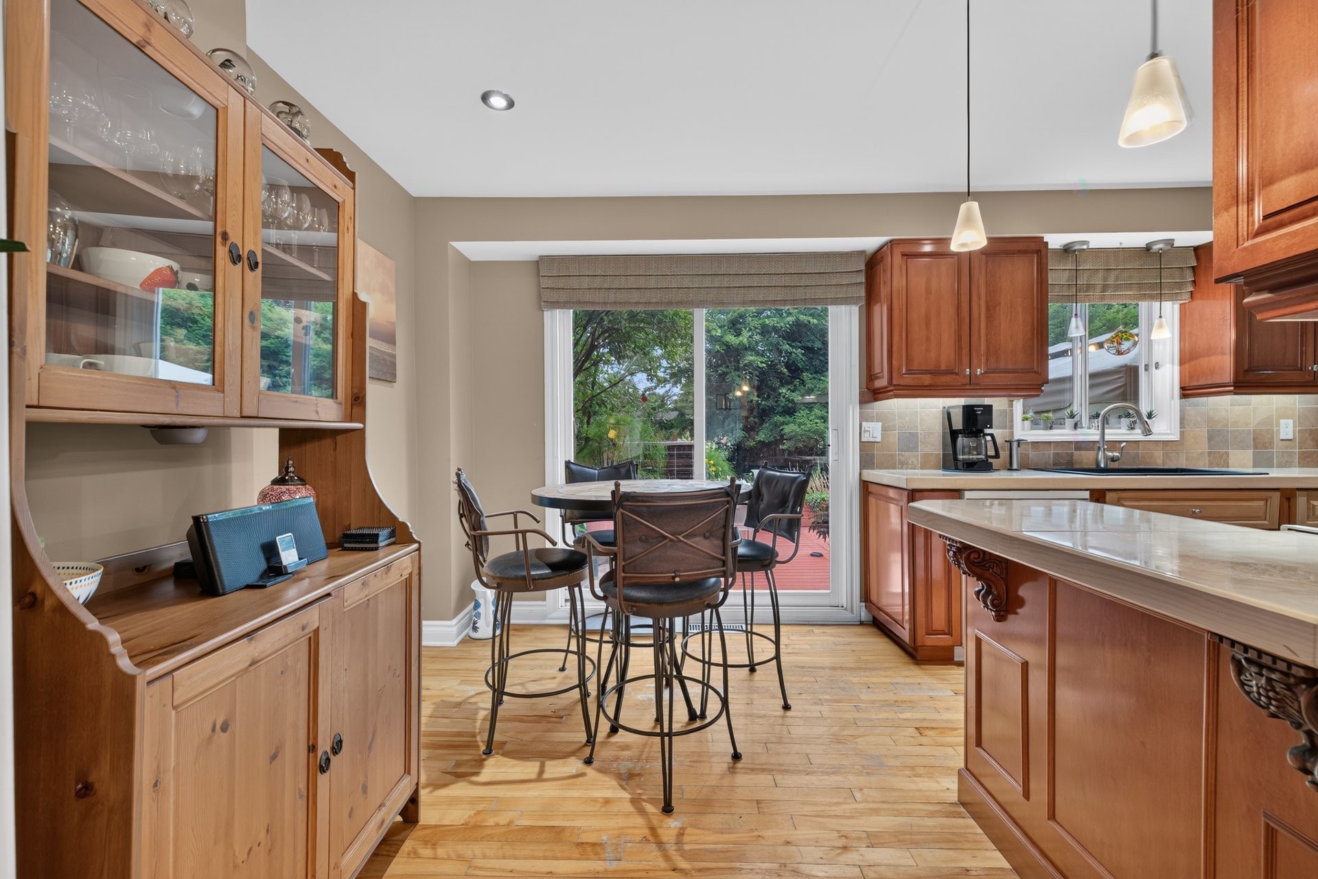









49


Rue De Léry

,
Boucherville,




QC
J4B4K9

