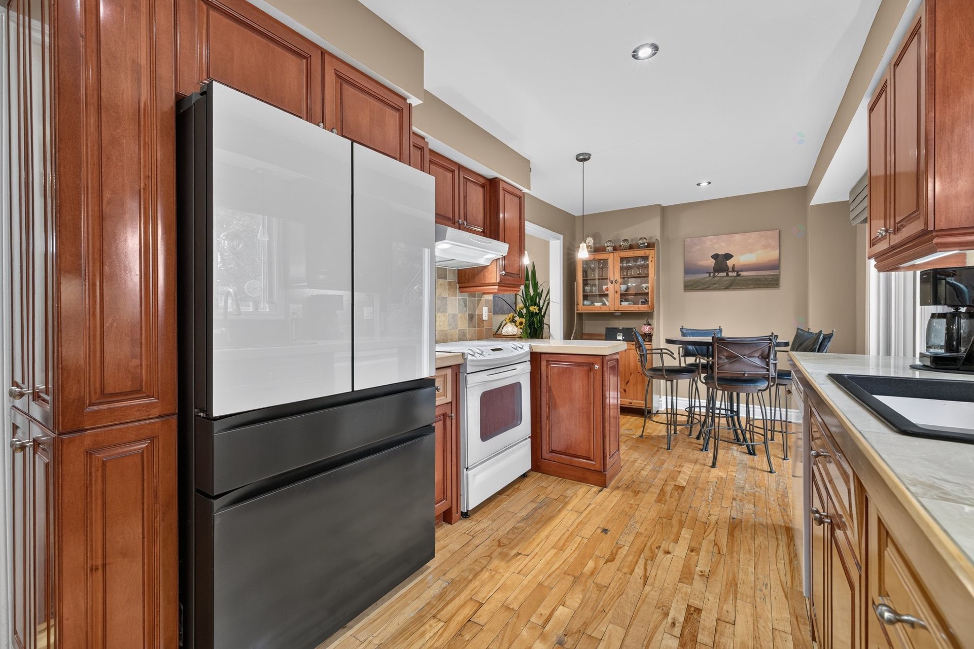 









49


Rue De Léry

,
Boucherville,




QC
J4B4K9

