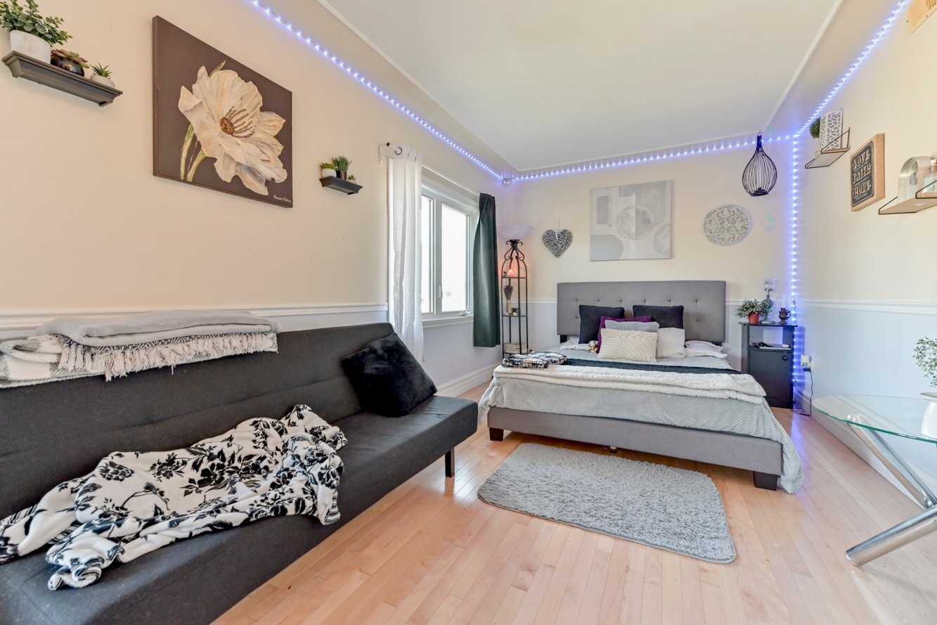 









1547


Rue Picasso

,
Beloeil,




QC
J3G4Z7


