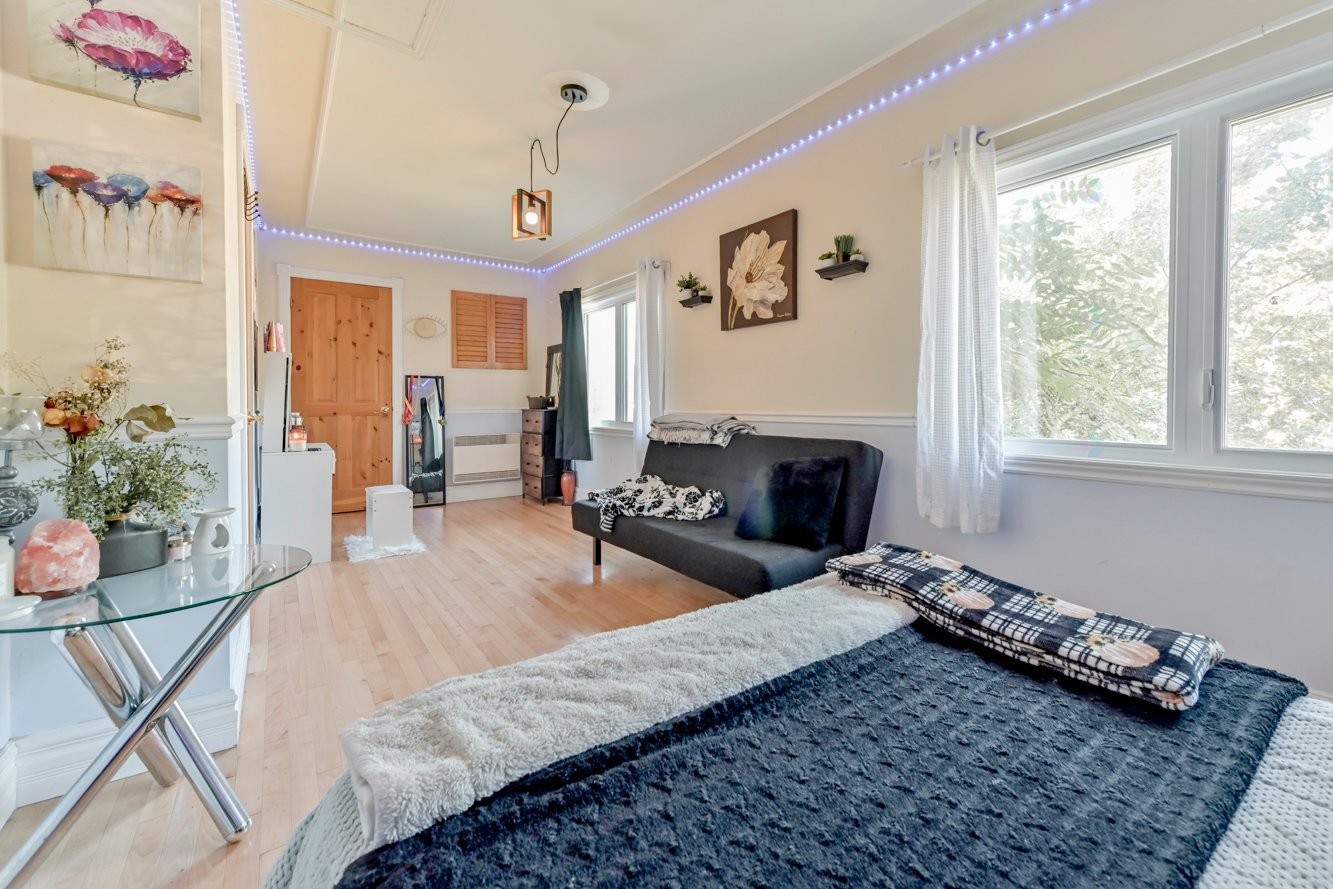 









1547


Rue Picasso

,
Beloeil,




QC
J3G4Z7

