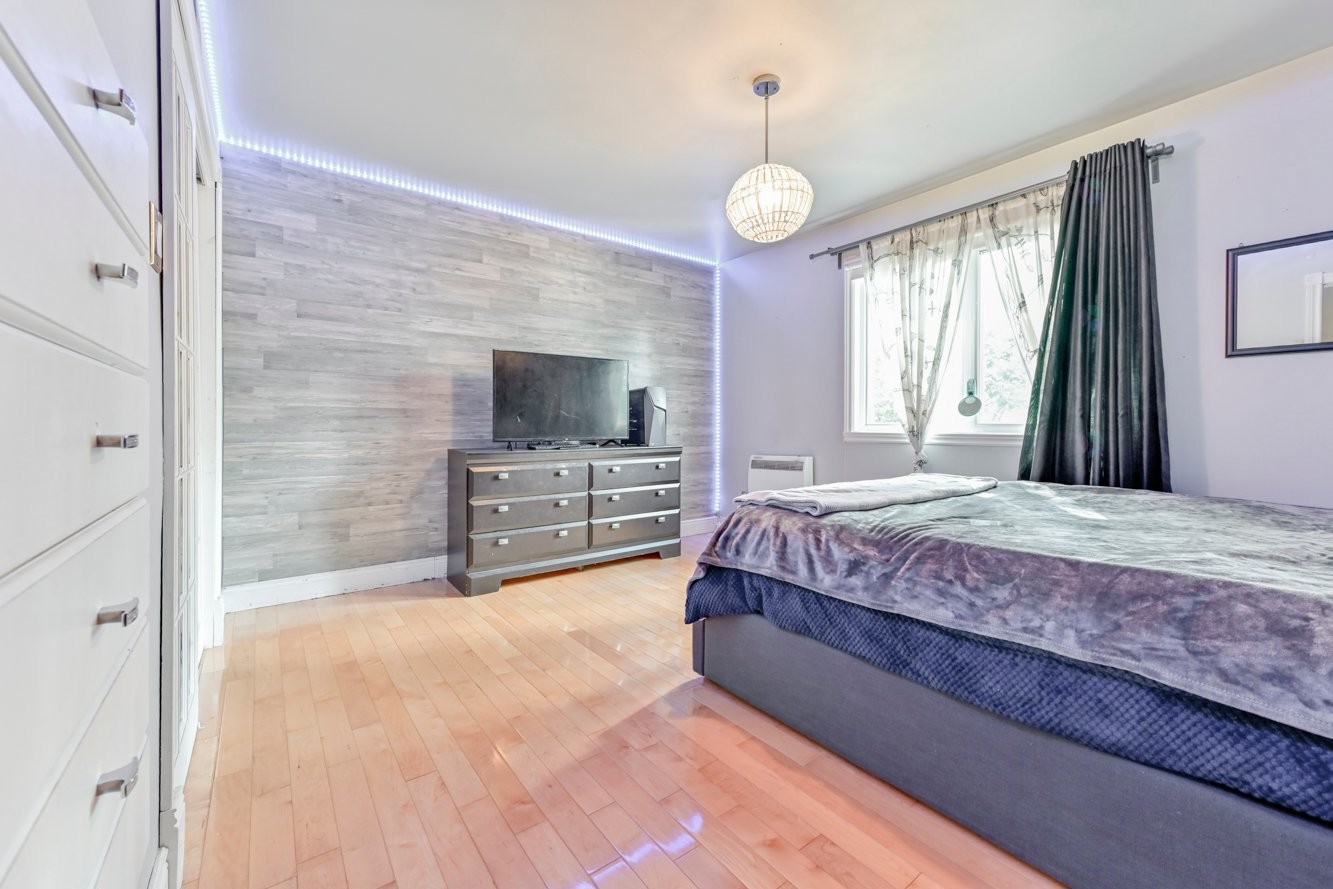 









1547


Rue Picasso

,
Beloeil,




QC
J3G4Z7

