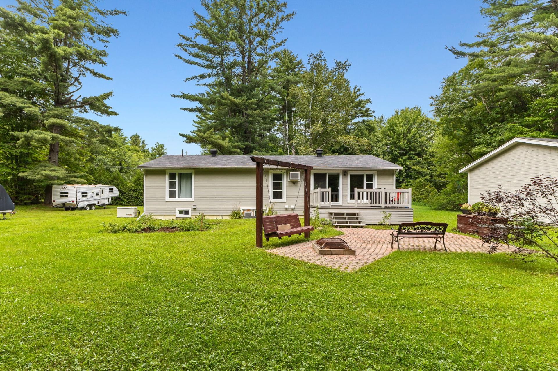 









57


Ch. McClements

,
L'Ange-Gardien,




QC
J8L0J8

