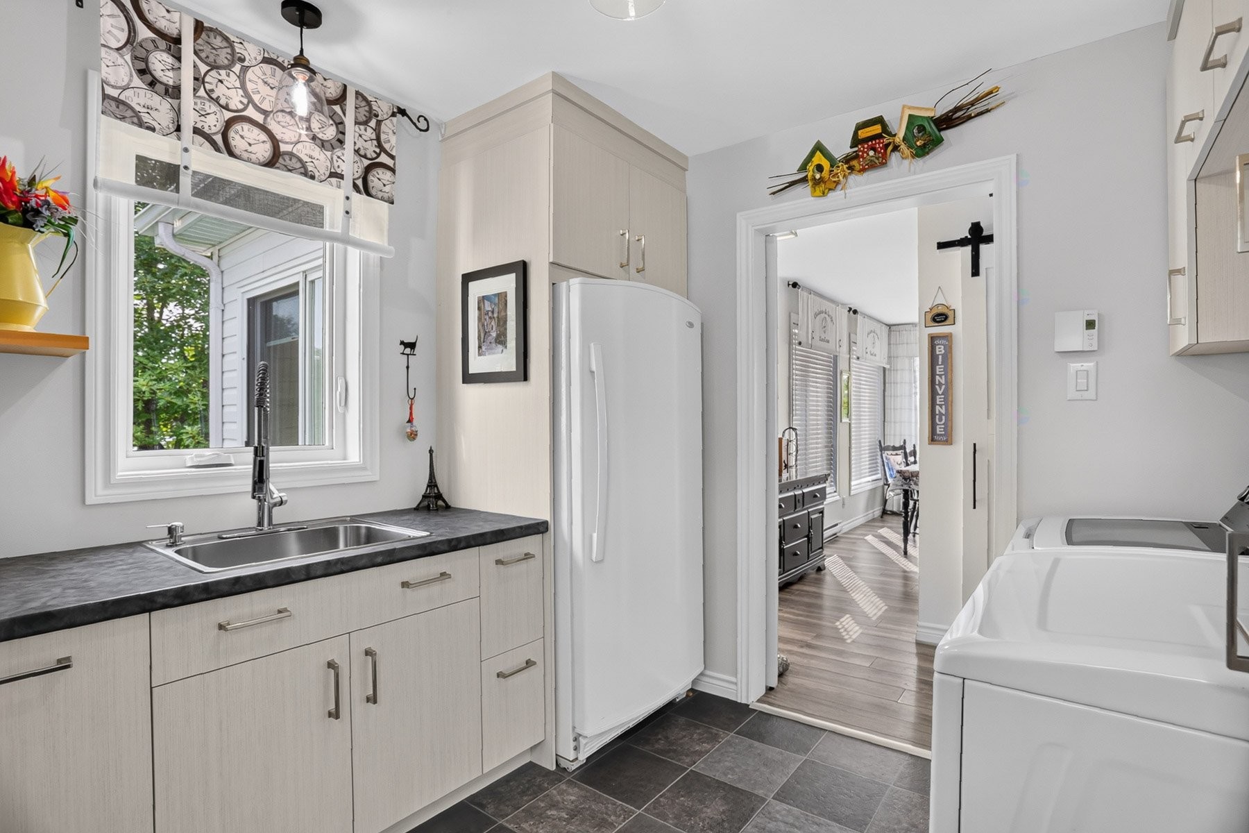 









470


11e Avenue

,
Saint-Tite,




QC
G0X3H0


