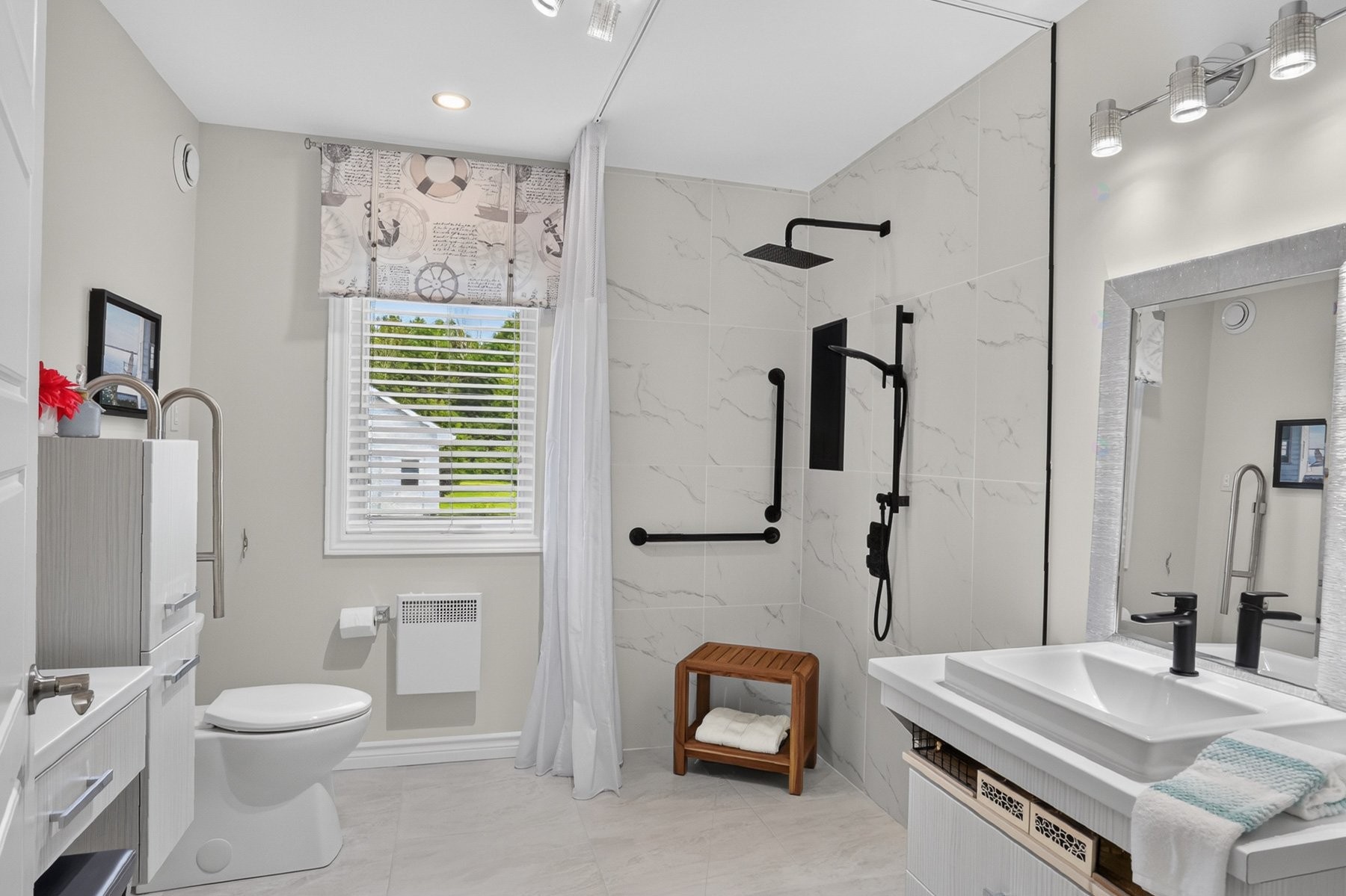 









470


11e Avenue

,
Saint-Tite,




QC
G0X3H0


