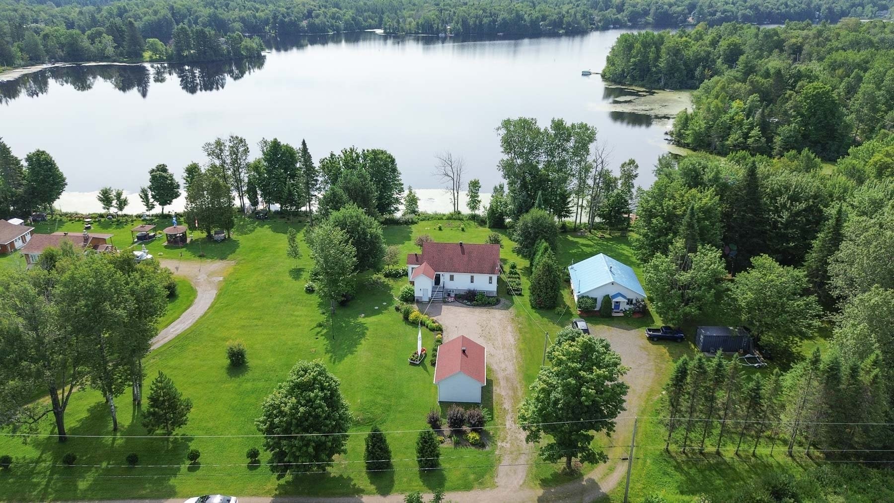 









470


11e Avenue

,
Saint-Tite,




QC
G0X3H0

