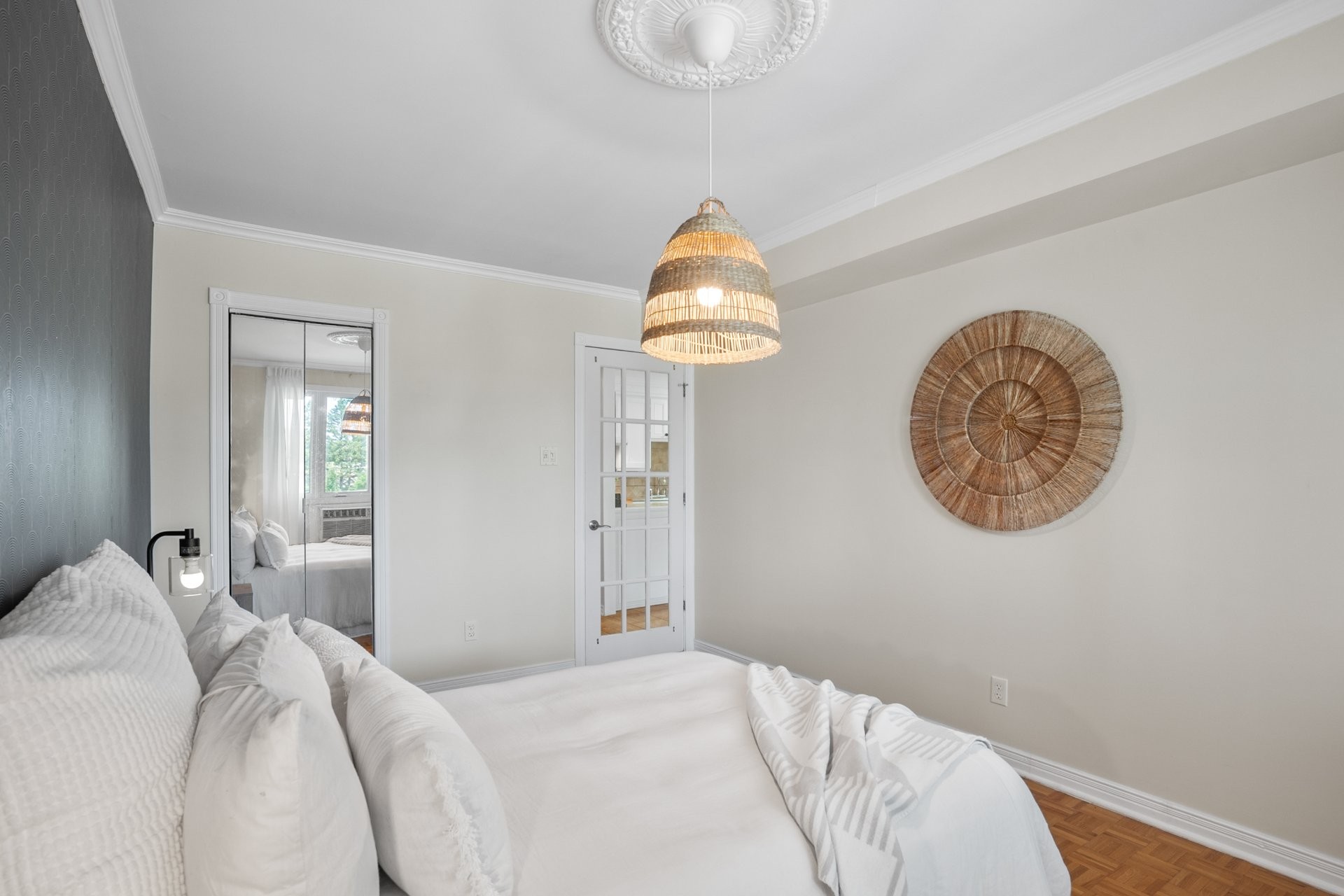 









1775


Rue Dunant

, 606,
Saint-Bruno-de-Montarville,




QC
J3V2Y3

