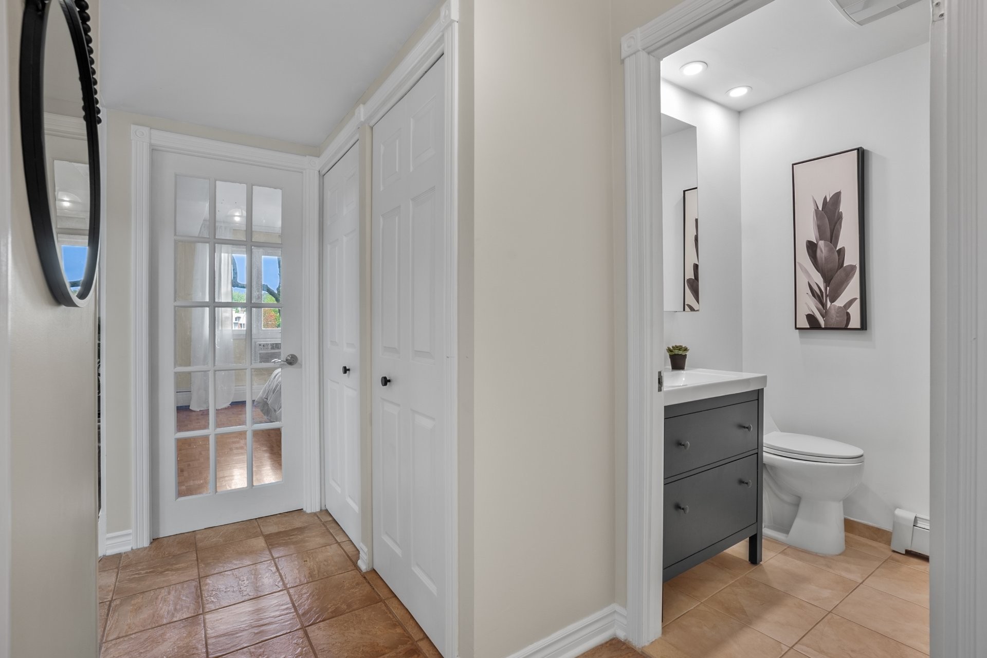 









1775


Rue Dunant

, 606,
Saint-Bruno-de-Montarville,




QC
J3V2Y3


