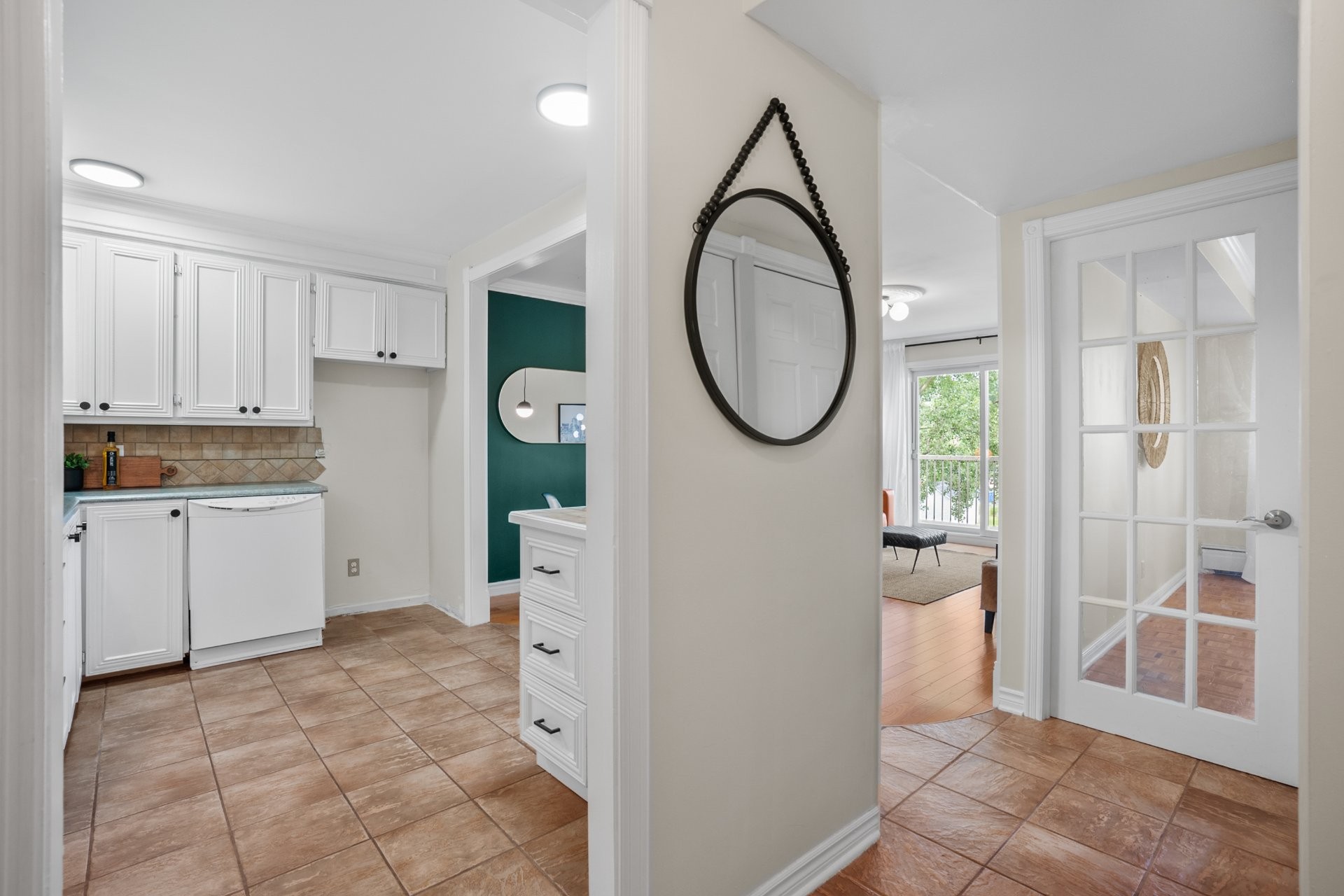 









1775


Rue Dunant

, 606,
Saint-Bruno-de-Montarville,




QC
J3V2Y3

