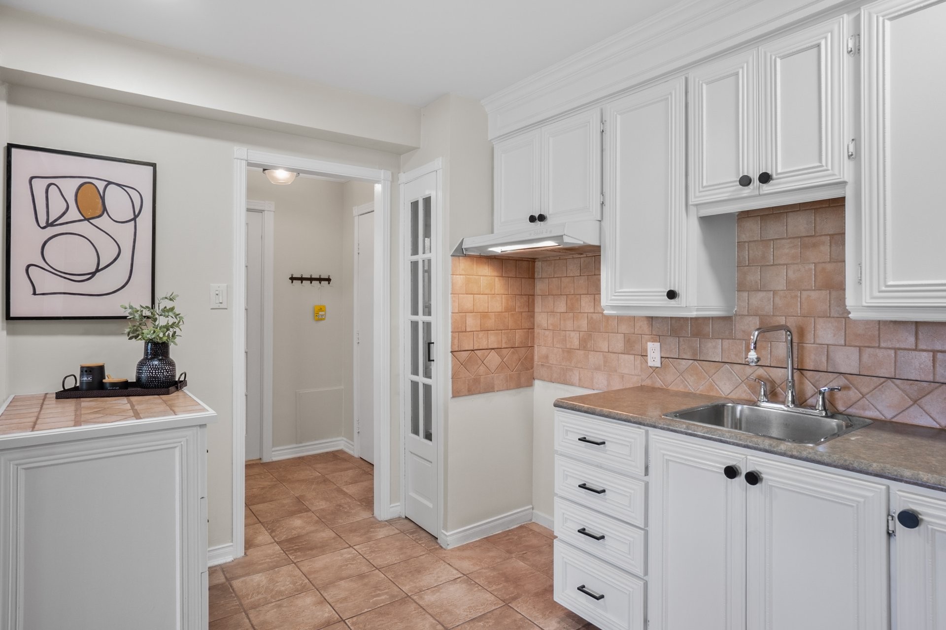 









1775


Rue Dunant

, 606,
Saint-Bruno-de-Montarville,




QC
J3V2Y3

