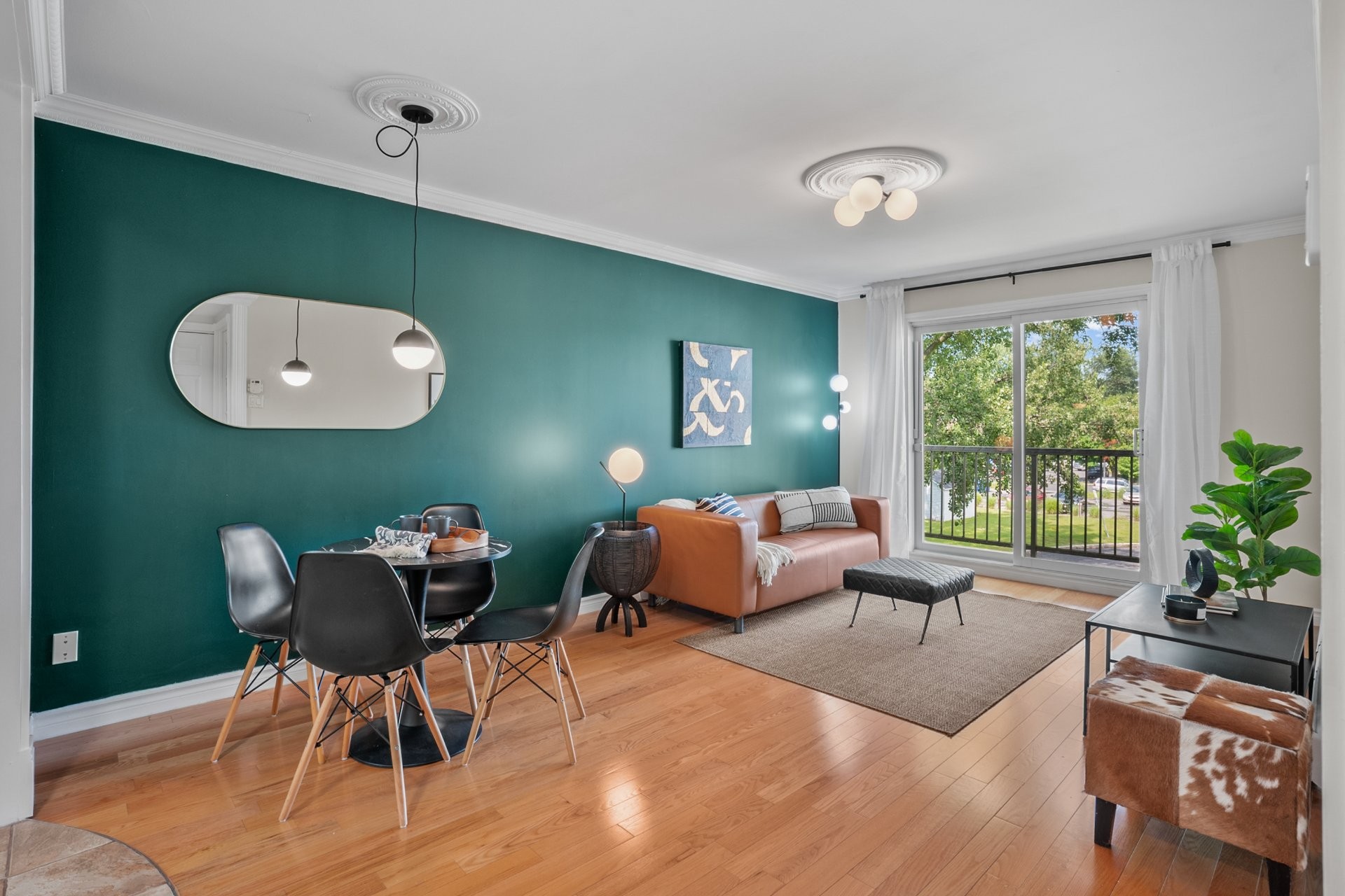 









1775


Rue Dunant

, 606,
Saint-Bruno-de-Montarville,




QC
J3V2Y3

