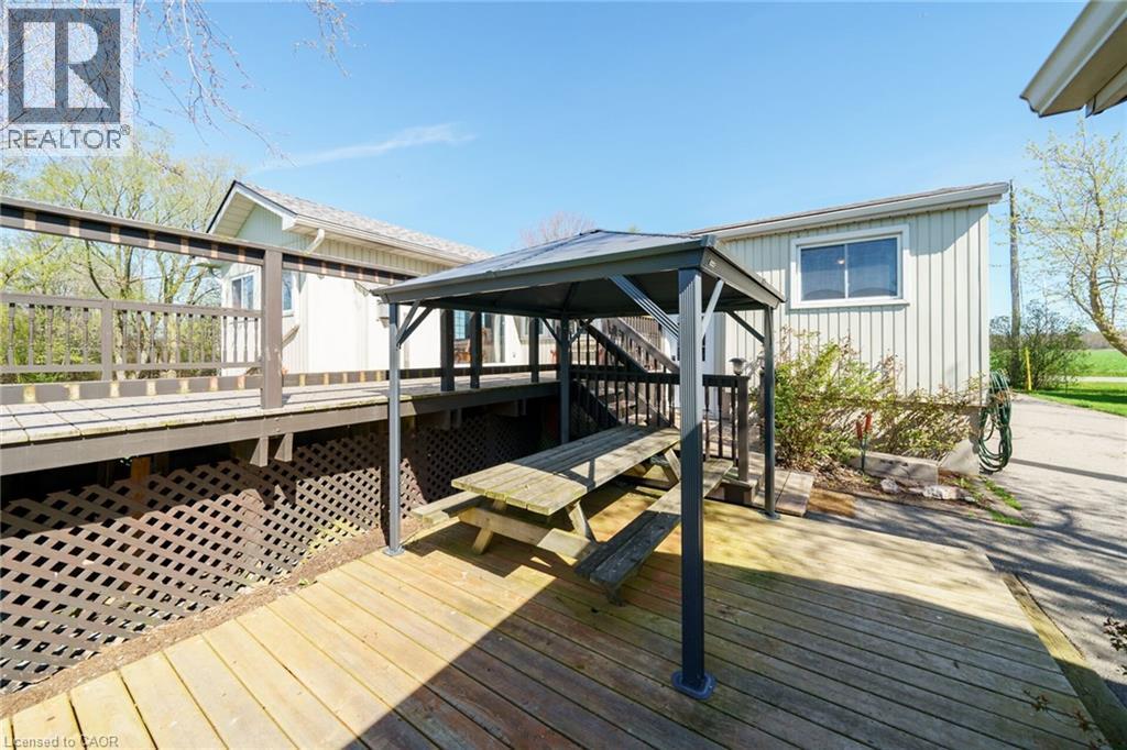 












2970 LAKESHORE Road

,
Dunnville,




Ontario
N1A2W8

