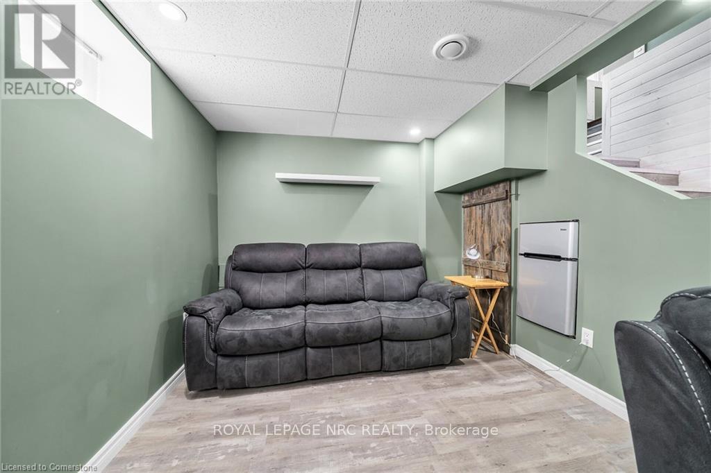 












2970 LAKESHORE ROAD

,
Haldimand,




Ontario
N1A2W8

