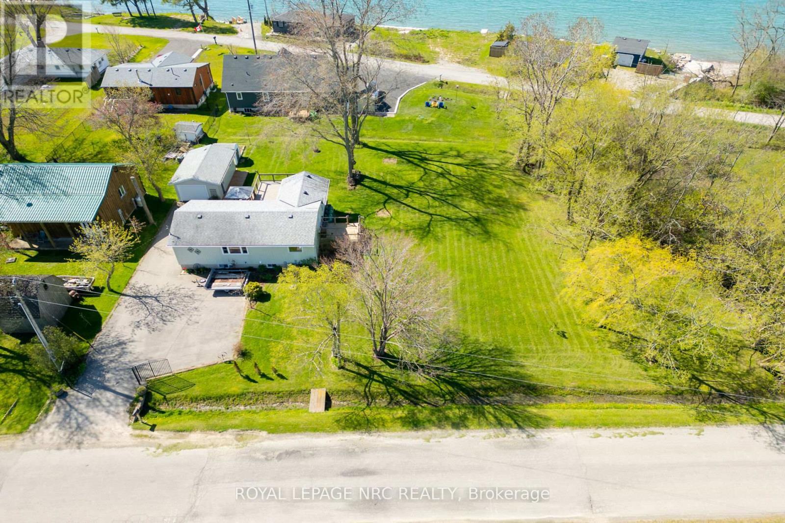 












2970 LAKESHORE ROAD

,
Haldimand,




Ontario
N1A2W8


