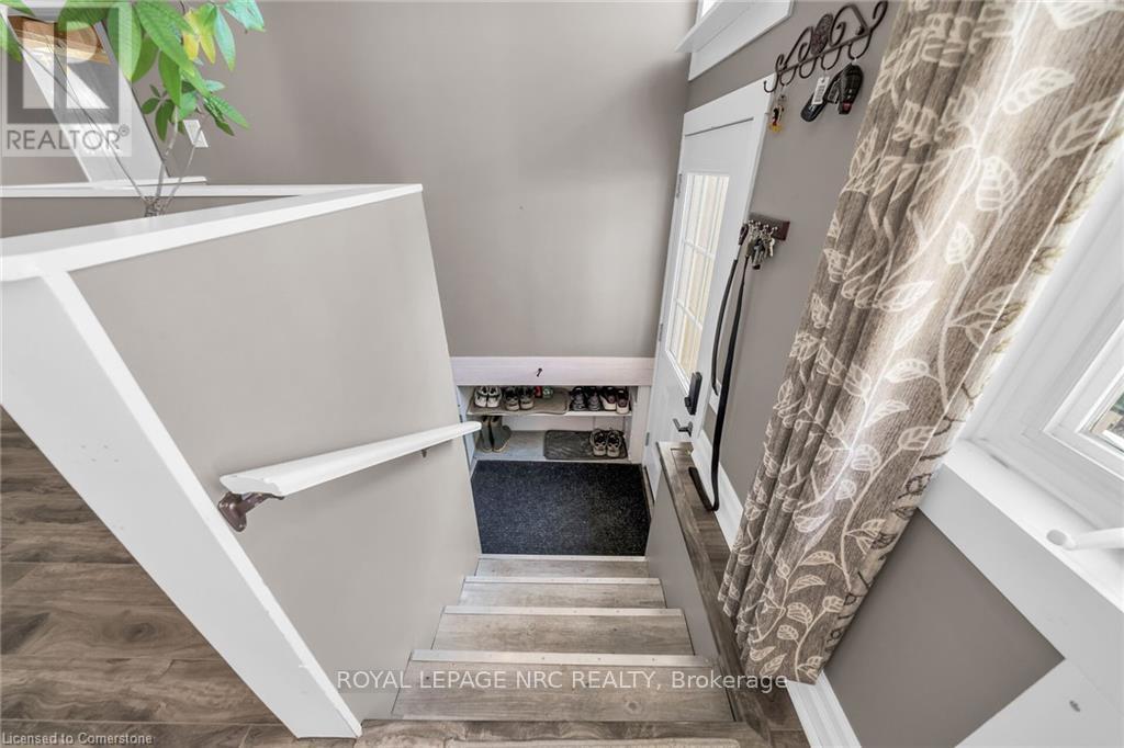 












2970 LAKESHORE ROAD

,
Haldimand,




Ontario
N1A2W8

