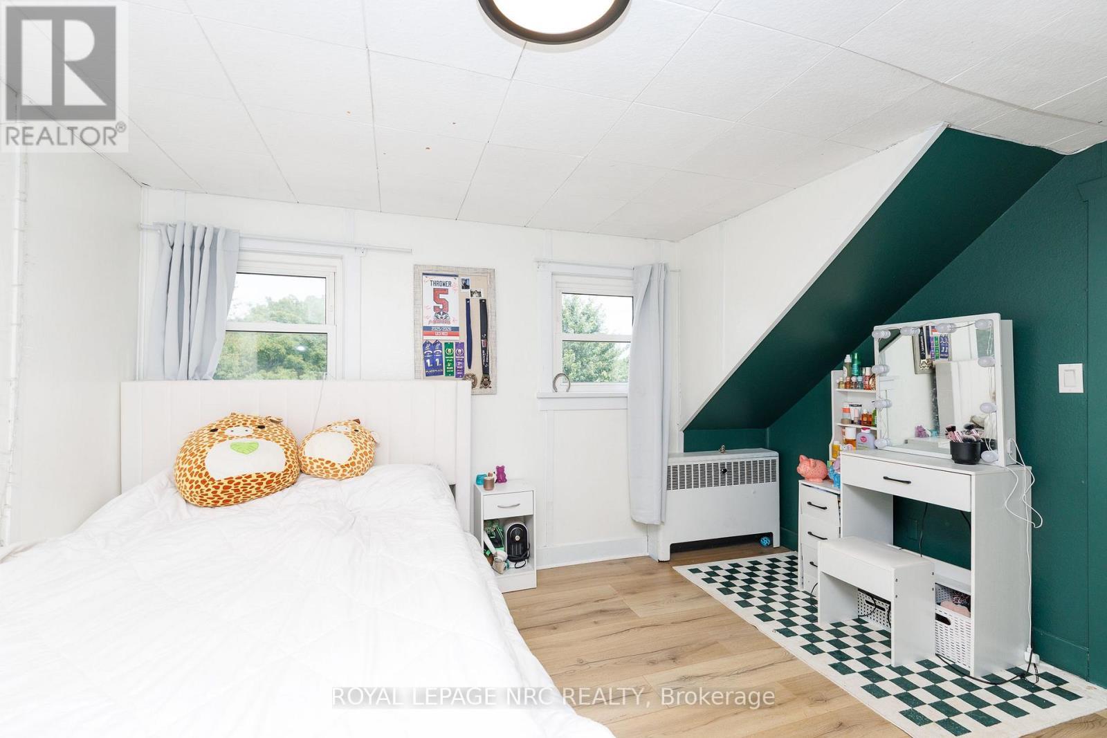 












42846 3 HIGHWAY

,
Wainfleet (Marshville/Winger),




Ontario
L0S1V0

