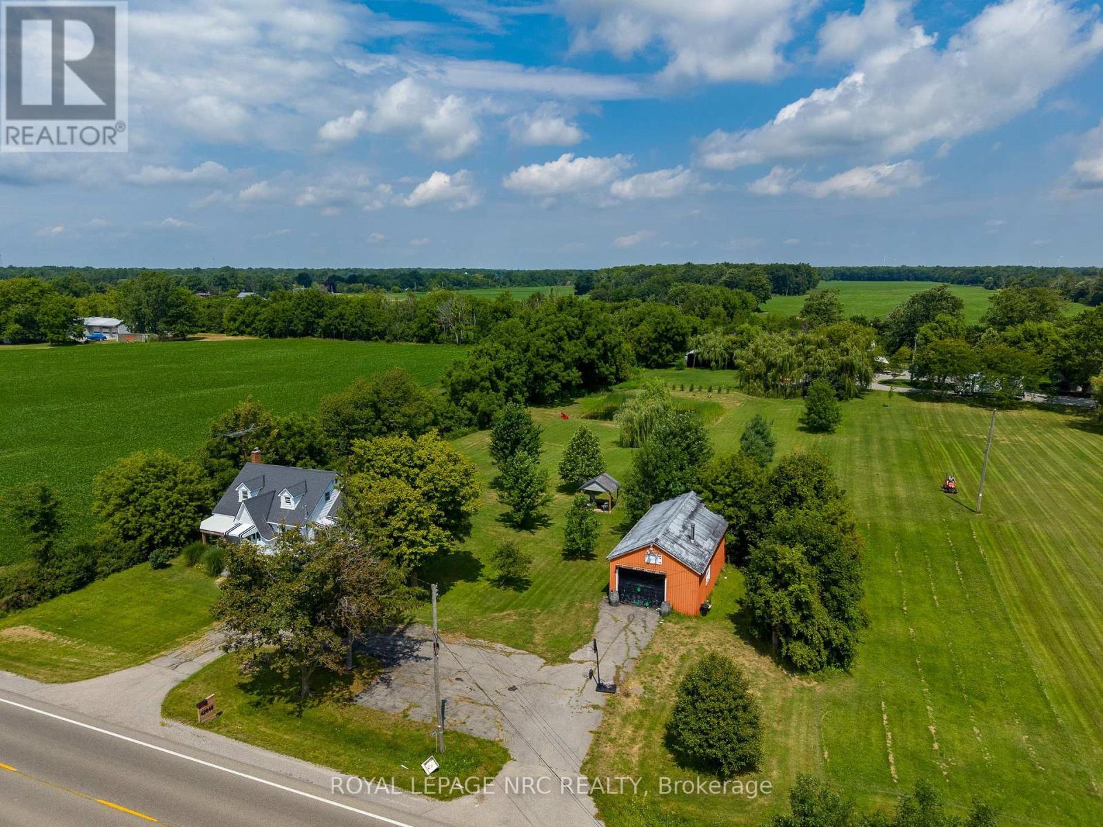 












42846 3 HIGHWAY

,
Wainfleet (Marshville/Winger),




Ontario
L0S1V0

