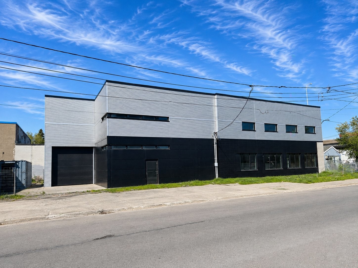 









7925


18e Avenue

,
Montréal (Villeray/Saint-Michel/Parc-Extension),




QC
H1Z3S1

