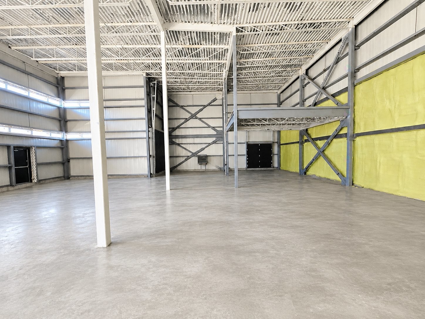 









7925


18e Avenue

,
Montréal (Villeray/Saint-Michel/Parc-Extension),




QC
H1Z3S1

