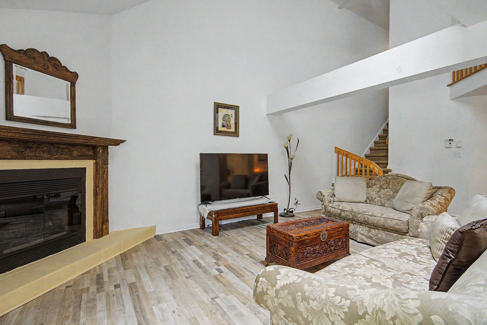 









1810


Rue De Chambly

, 3,
Saint-Bruno-de-Montarville,




QC
J3L6B4

