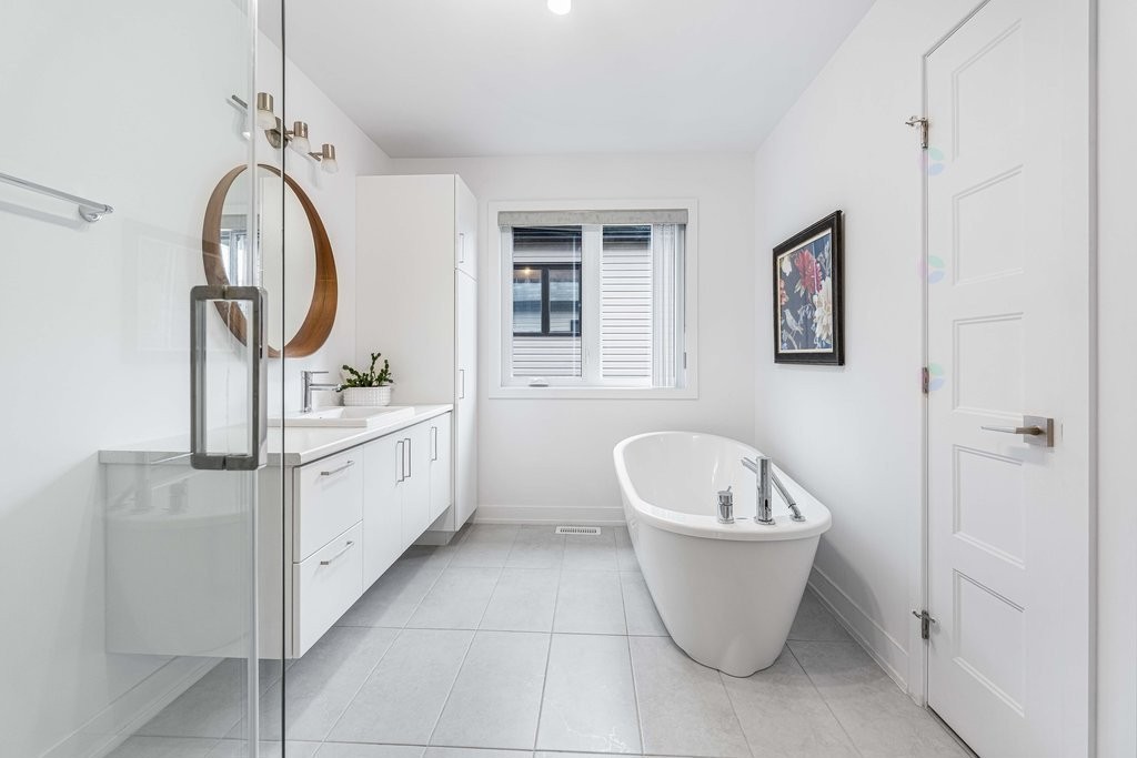 









380


Rue du Petit-Village

,
Gatineau (Masson-Angers),




QC
J8M1Z8

