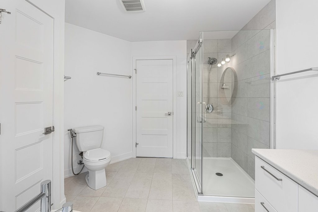 









380


Rue du Petit-Village

,
Gatineau (Masson-Angers),




QC
J8M1Z8

