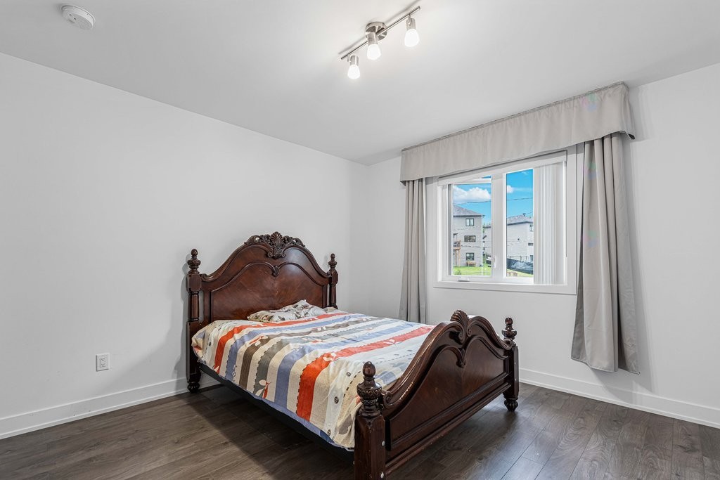 









380


Rue du Petit-Village

,
Gatineau (Masson-Angers),




QC
J8M1Z8

