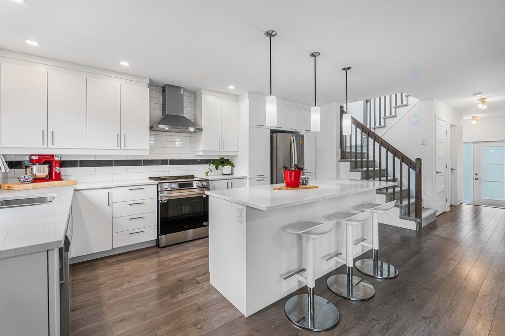 









380


Rue du Petit-Village

,
Gatineau (Masson-Angers),




QC
J8M1Z8

