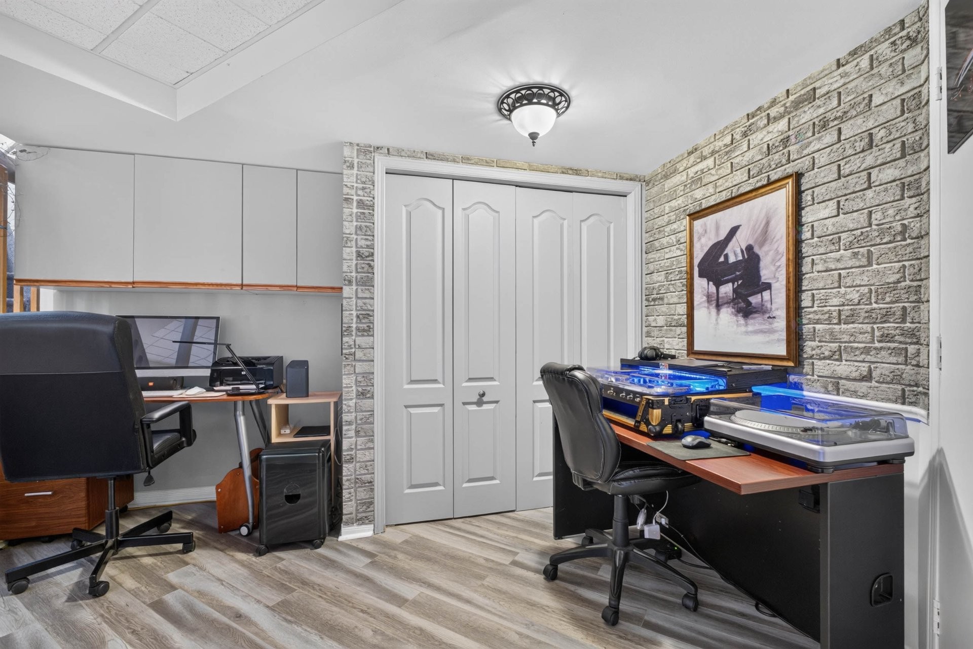 









532


Rue Davidson E.

,
Gatineau (Gatineau),




QC
J8R2V7

