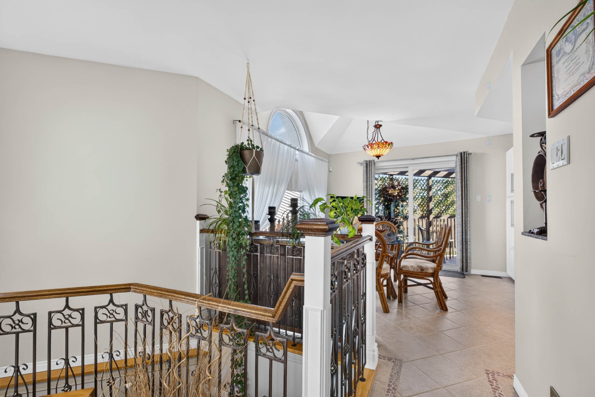 









532


Rue Davidson E.

,
Gatineau (Gatineau),




QC
J8R2V7

