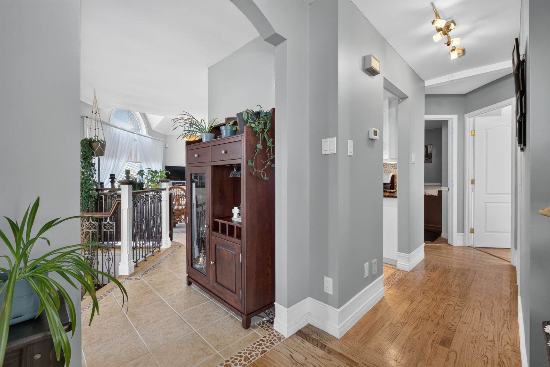 









532


Rue Davidson E.

,
Gatineau (Gatineau),




QC
J8R2V7


