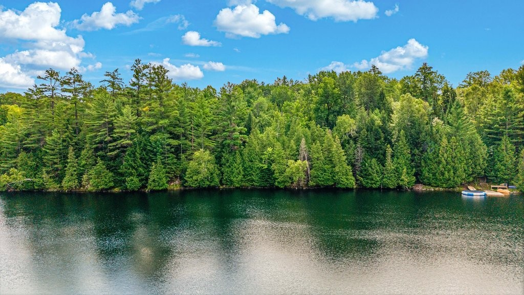 









166


Ch. du Camp

,
Val-des-Monts,







QC
J8N6A7

